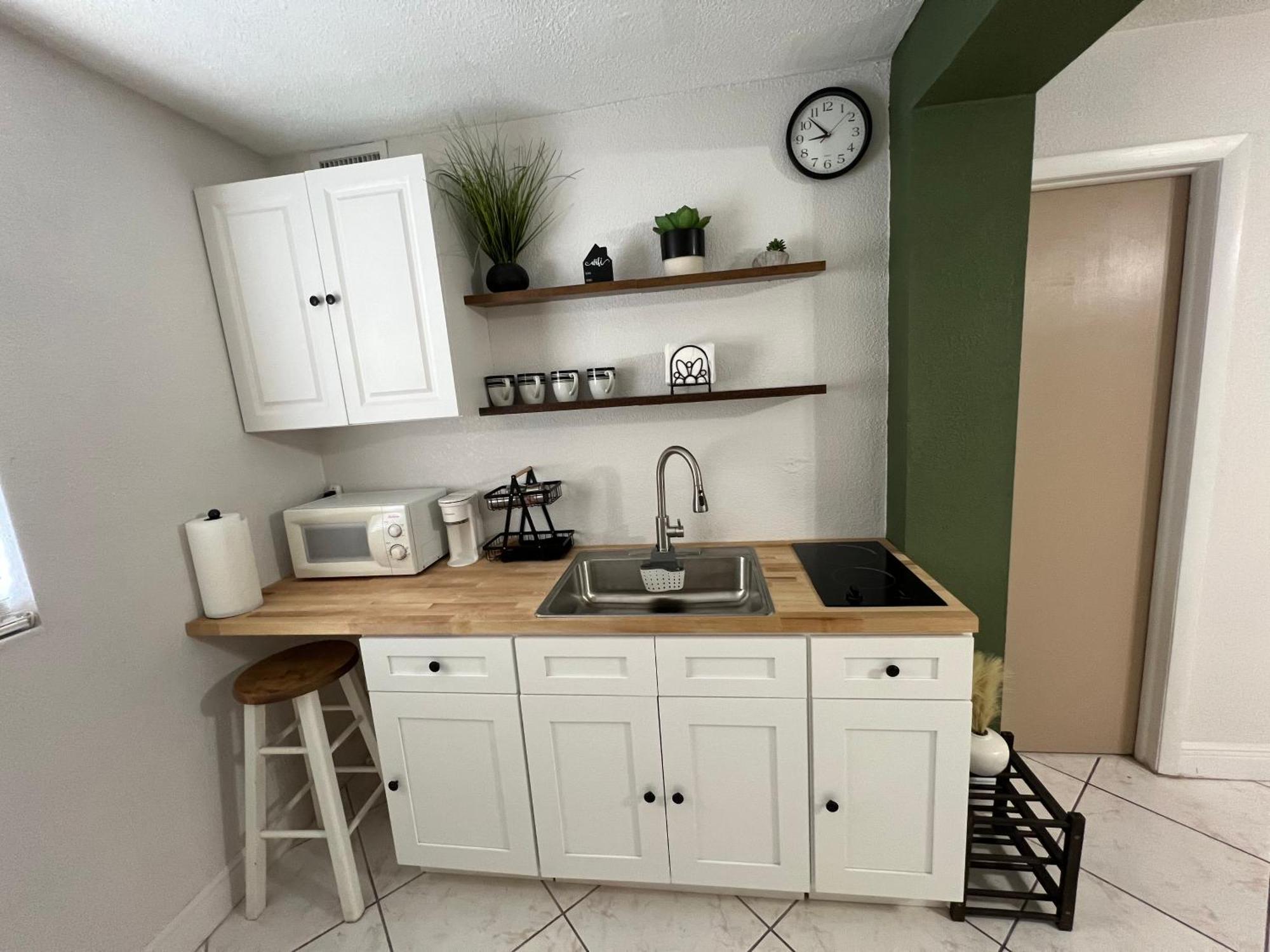 Apartmán La Casita Of Raymond James Stadium Tampa Exteriér fotografie