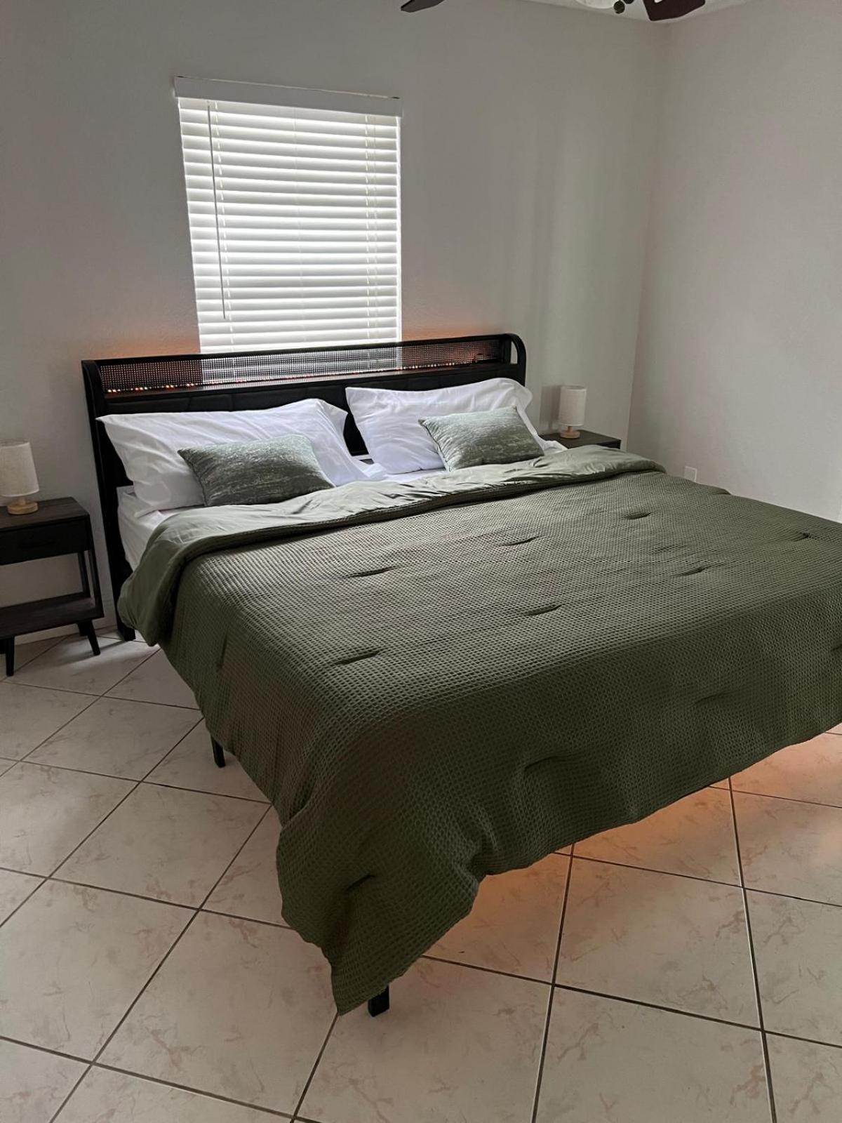 Apartmán La Casita Of Raymond James Stadium Tampa Exteriér fotografie